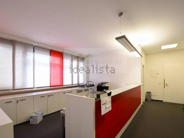 Locale Commerciale in vendita a Überetsch-Unterland - Oltradige-Bassa Atesina, Terlano - Terlan