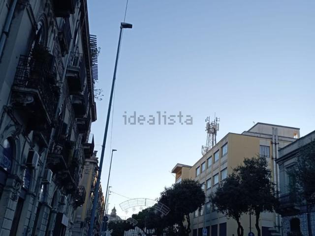 Locale Commerciale in vendita a IV Circoscrizione, Messina