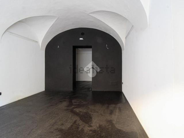 Locale Commerciale in vendita a Mura, Palazzolo Sull'oglio