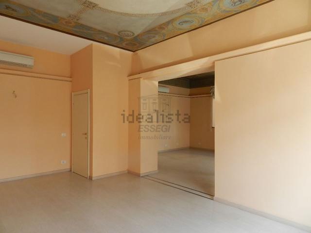 Locale Commerciale in vendita a San Concordio, Bagni Di Lucca Ponte