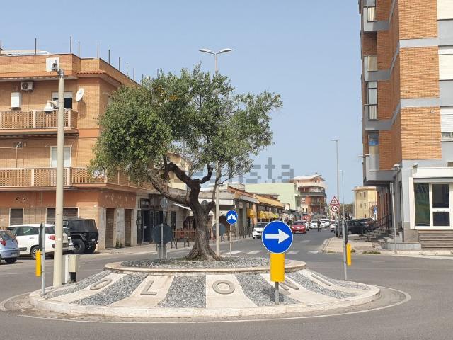 Locale Commerciale in vendita a Anzio Colonia, Roma Capitale