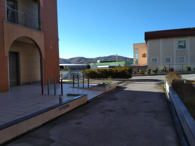 Locale Commerciale in vendita a Tito, Basilicata