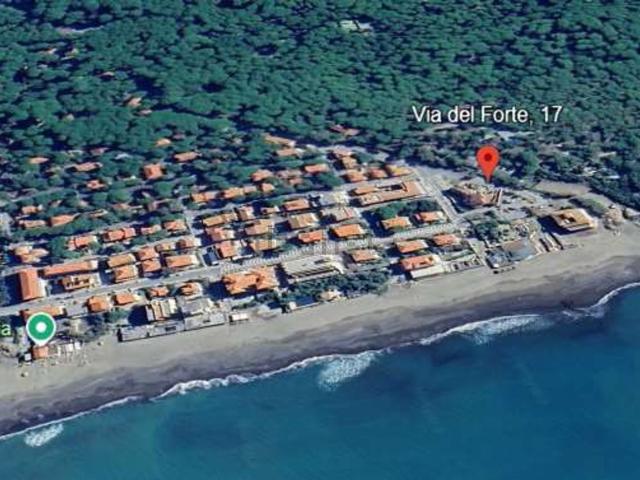 Locale Commerciale in vendita a Marina di Castagneto Carducci, Bolgheri
