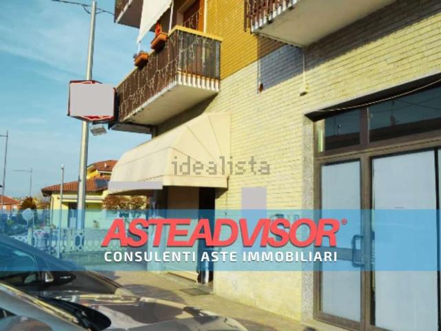 Locale Commerciale in vendita a Piemonte, Cuneo