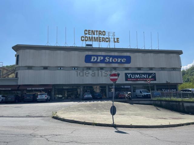 Locale Commerciale in vendita a Belforte Monferrato, Alessandria