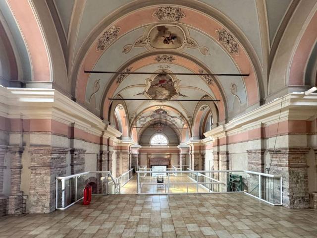 Locale Commerciale in vendita a Boccaleone, Bergamo