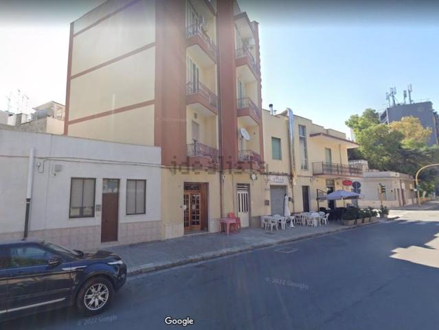 Locale Commerciale in vendita a Commenda, Puglia