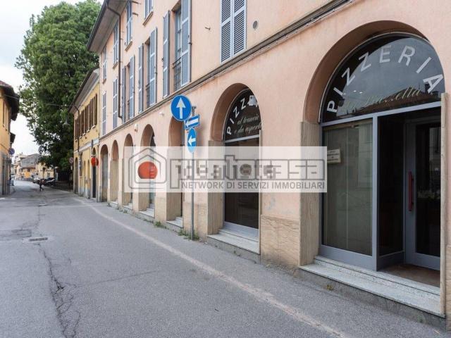 Locale Commerciale in vendita a Beretta, Concorezzo