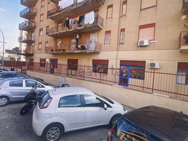 Locale Commerciale in vendita a II Circoscrizione, Palermo