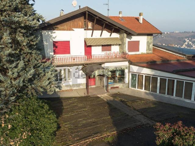 Locale Commerciale in vendita a Salsomaggiore Terme, Reggio Emilia
