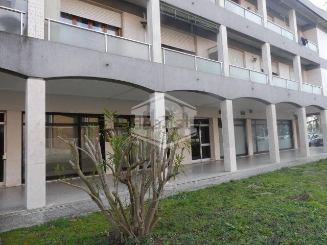 Locale Commerciale in vendita a Rossignago, Spinea