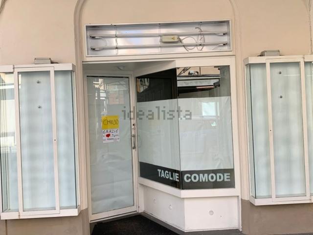 Locale Commerciale in vendita a San Nicolò, Re