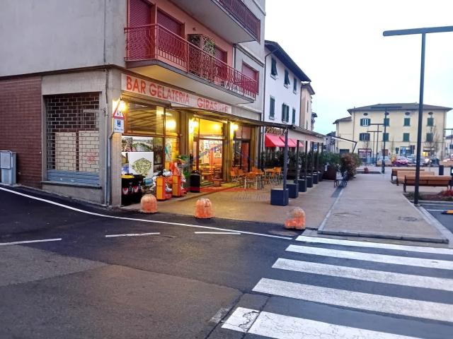 Locale Commerciale in vendita a Bibbiena, Toscana