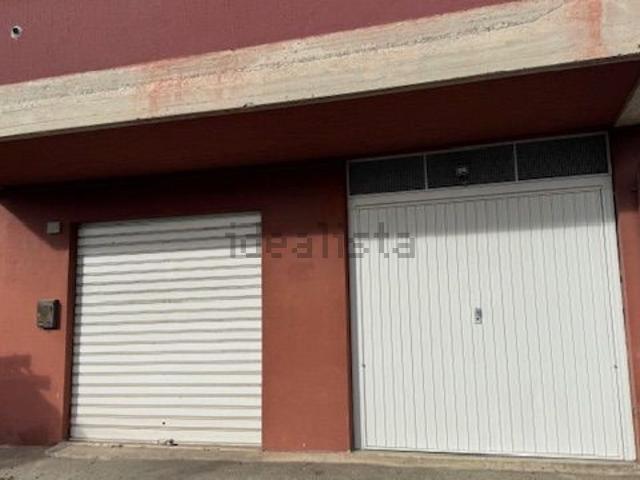 Locale Commerciale in vendita a Casaglia, Cenerente