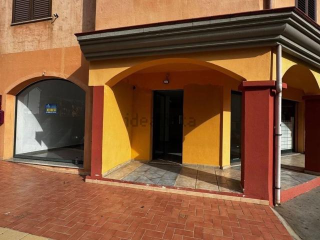 Locale Commerciale in vendita a Su Forru 'e sa Teula, Tortolì