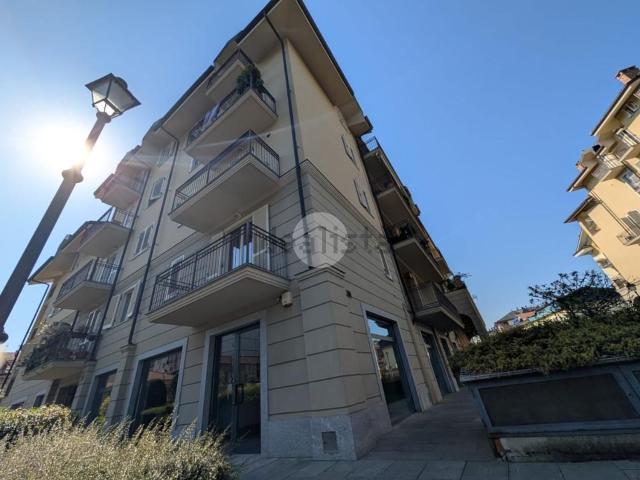 Locale Commerciale in vendita a Piemonte, Torino
