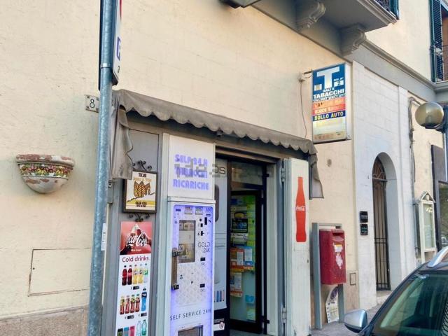 Locale Commerciale in vendita a Centro Storico, Matera