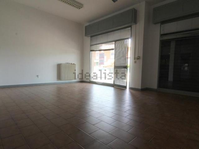 Locale Commerciale in vendita a Roncadelle, Lombardia