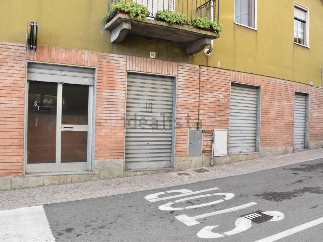 Locale Commerciale in vendita a Piemonte, Torino