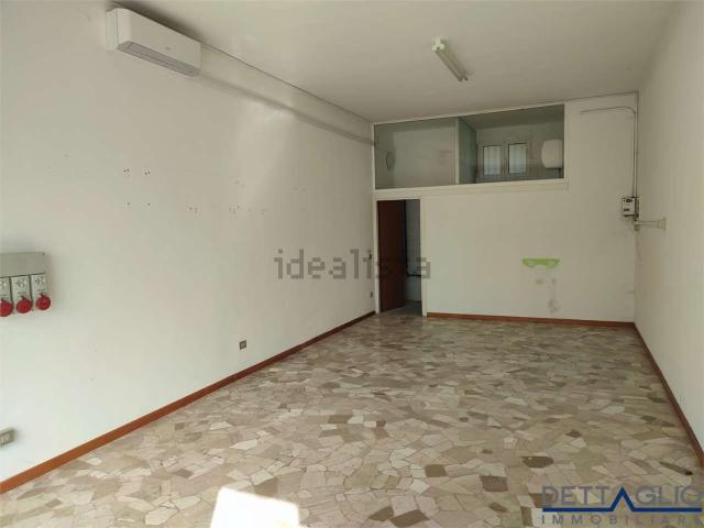 Locale Commerciale in vendita a Venezia