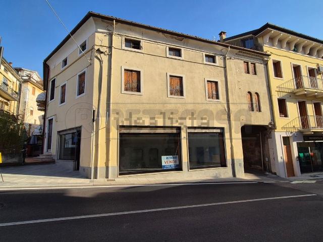 Locale Commerciale in vendita a Canova, Cornedo Vicentino