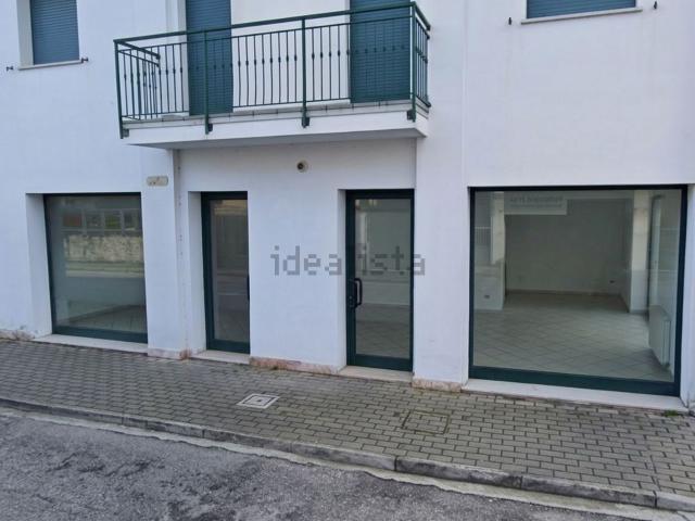 Locale Commerciale in vendita a Martinelle, Cavarzere