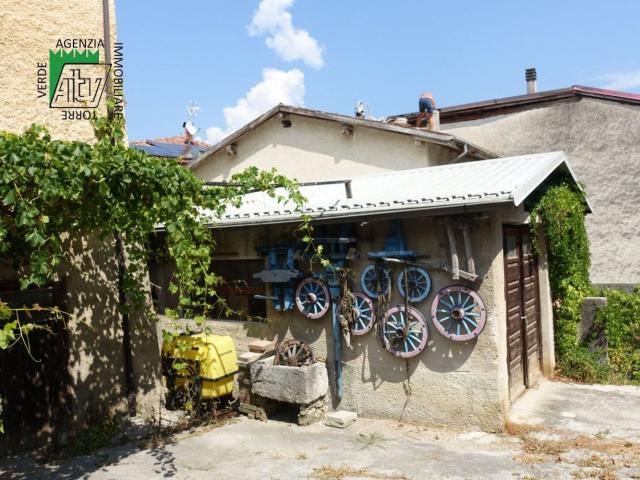Locale Commerciale in vendita a Comunità della Val di Non, Campodenno