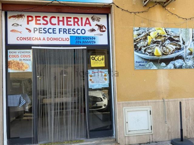 Locale Commerciale in vendita a Trapani, Sicilia