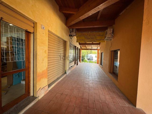 Locale Commerciale in vendita a Costa Rei, Muravera