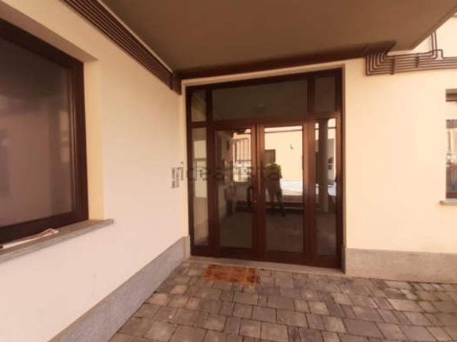 Locale Commerciale in vendita a Piemonte, Asti