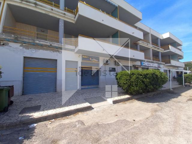 Locale Commerciale in vendita a Puglia, Foggia