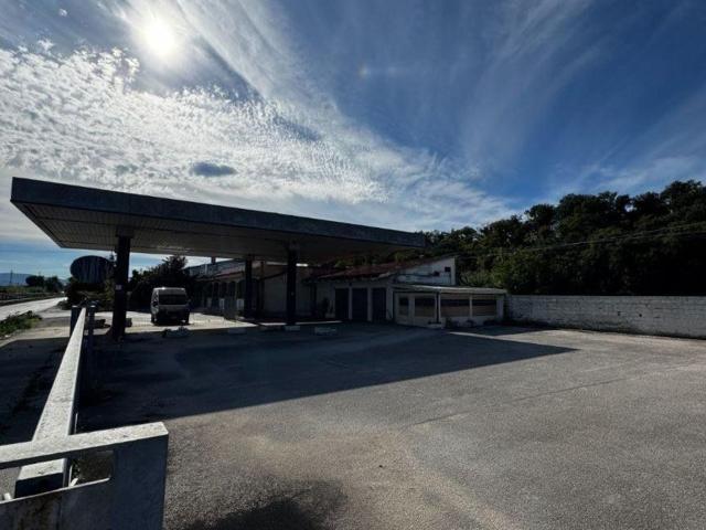 Locale Commerciale in vendita a Paglieta, Abruzzo