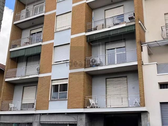 Locale Commerciale in vendita a Piemonte, Biella