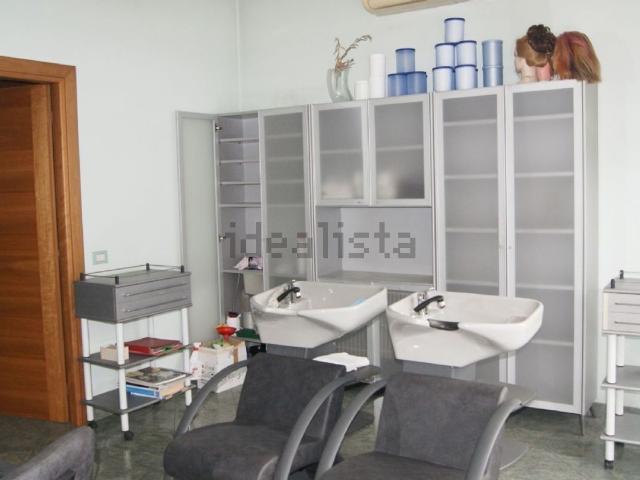 Locale Commerciale in vendita a Piemonte, Verbano-cusio-ossola