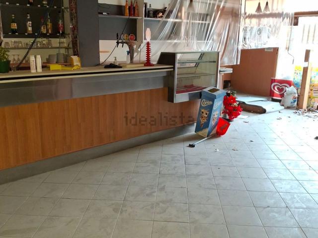 Locale Commerciale in vendita a Nuovo Circondario Imolese, Mordano