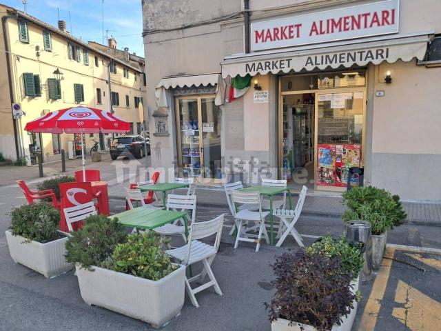 Locale Commerciale in vendita a Vicchio, Toscana