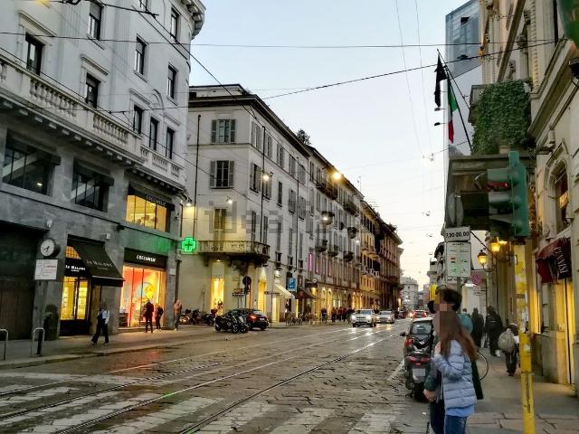 Locale Commerciale in vendita a Municipio 1, Milano