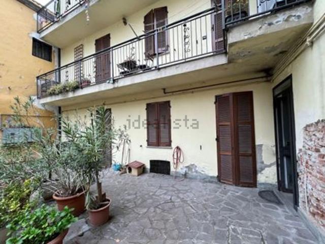 Locale Commerciale in vendita a Piemonte, Alessandria
