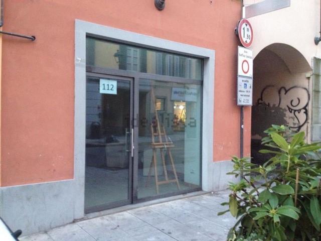 Locale Commerciale in vendita a Loreto, Bergamo
