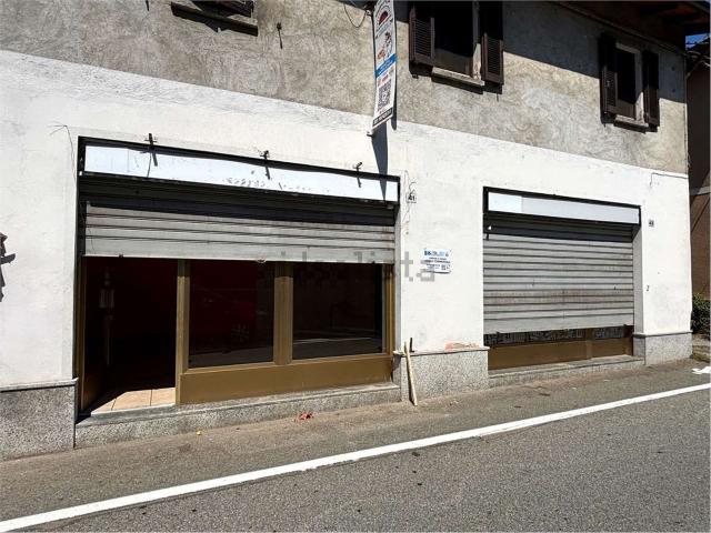 Locale Commerciale in vendita a Gattico-Veruno, Piemonte