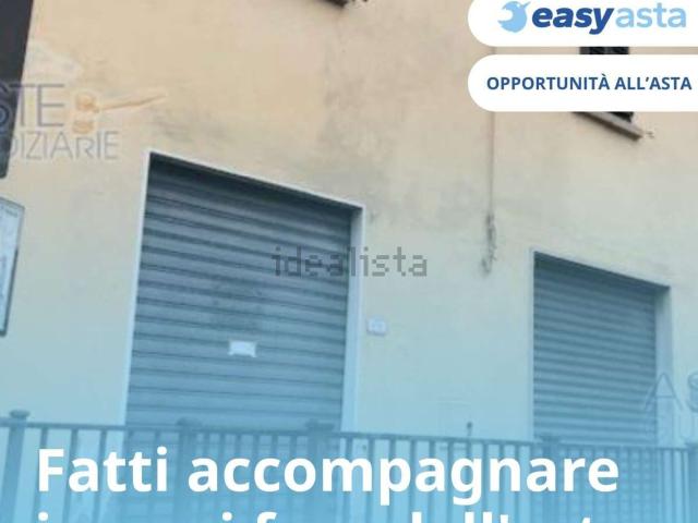 Locale Commerciale in vendita a Campo Tizzoro, San Marcello Piteglio