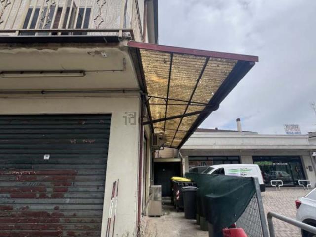 Locale Commerciale in vendita a Noventana, Noventa Padovana