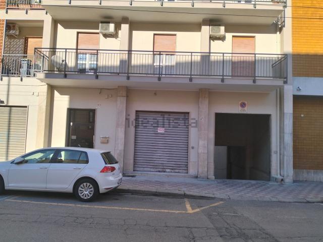 Locale Commerciale in vendita a La Vega, Cagliari