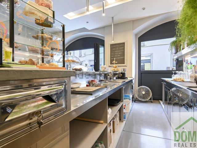 Locale Commerciale in vendita a Treviglio, Bergamo