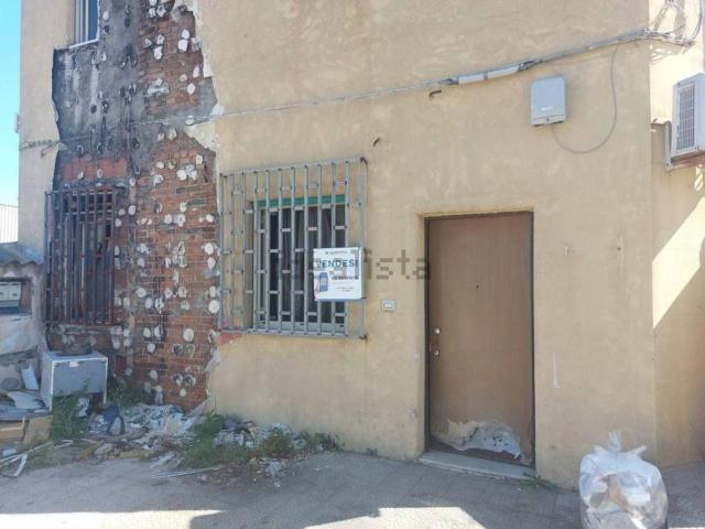 Locale Commerciale in vendita a Valdina, Sicilia