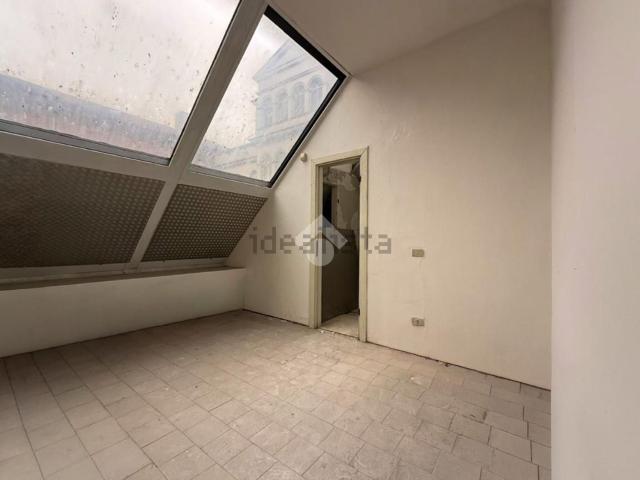 Locale Commerciale in vendita a Piacenza, Reggio Emilia
