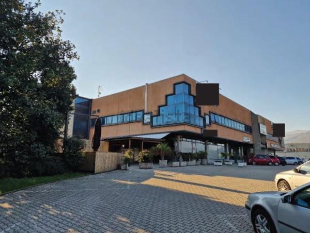 Locale Commerciale in vendita a Fonte, Pederobba