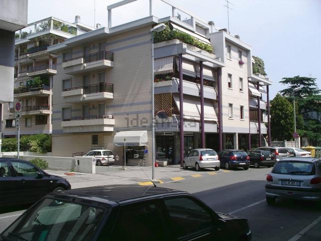 Locale Commerciale in vendita a Monfalcone, Friuli-Venezia Giulia