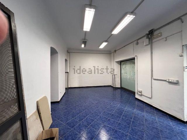 Locale Commerciale in vendita a Ponente, Serra Riccò