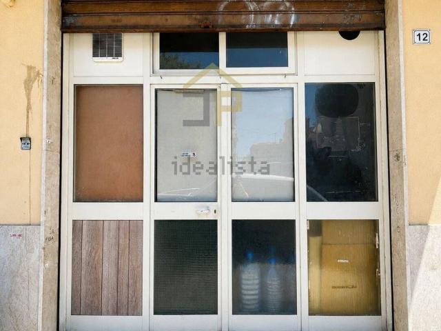 Locale Commerciale in vendita a VIII Circoscrizione, Palermo